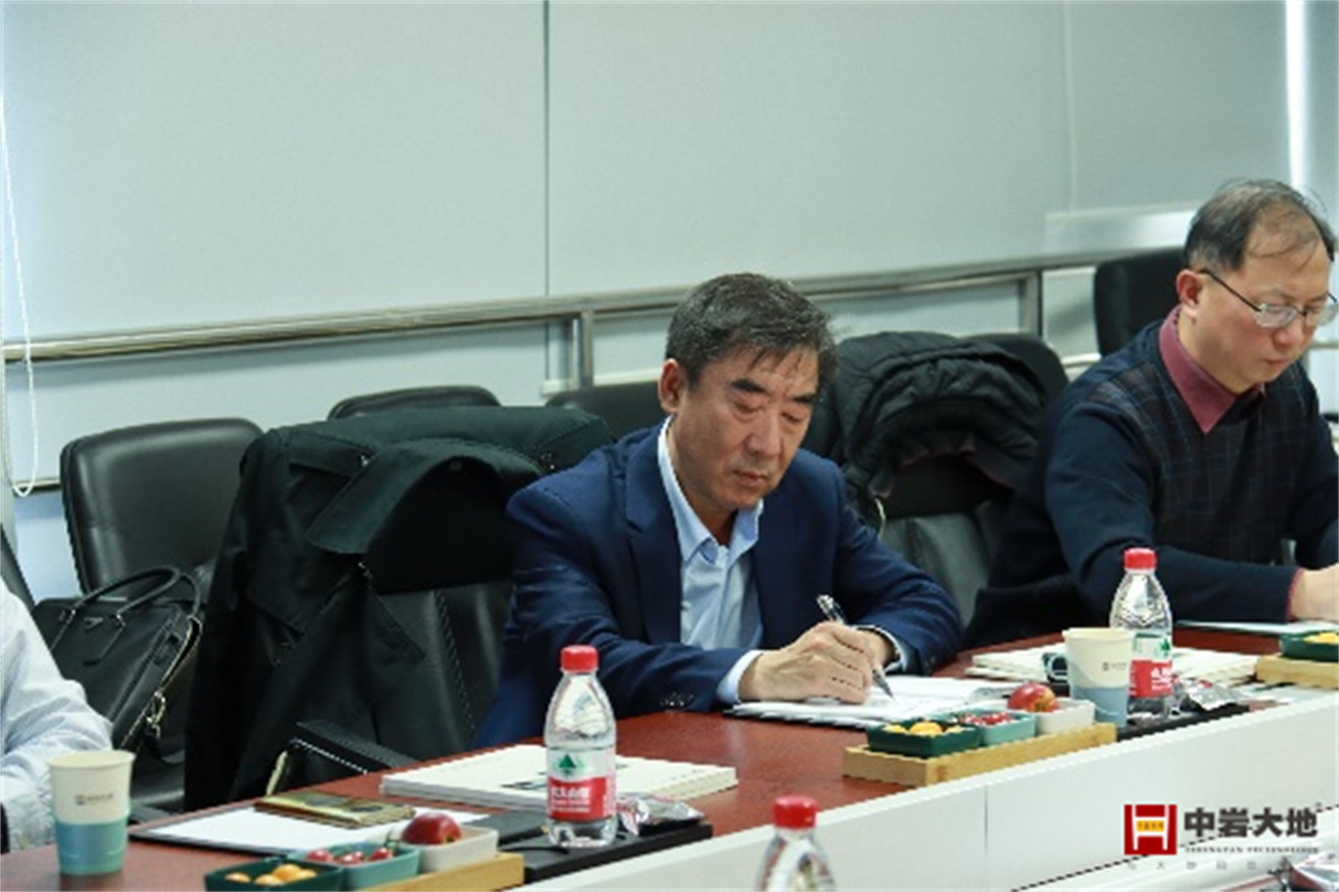 49a5f6bd-3dbf-4748-ba1f-9a0035eb282c 002.jpg