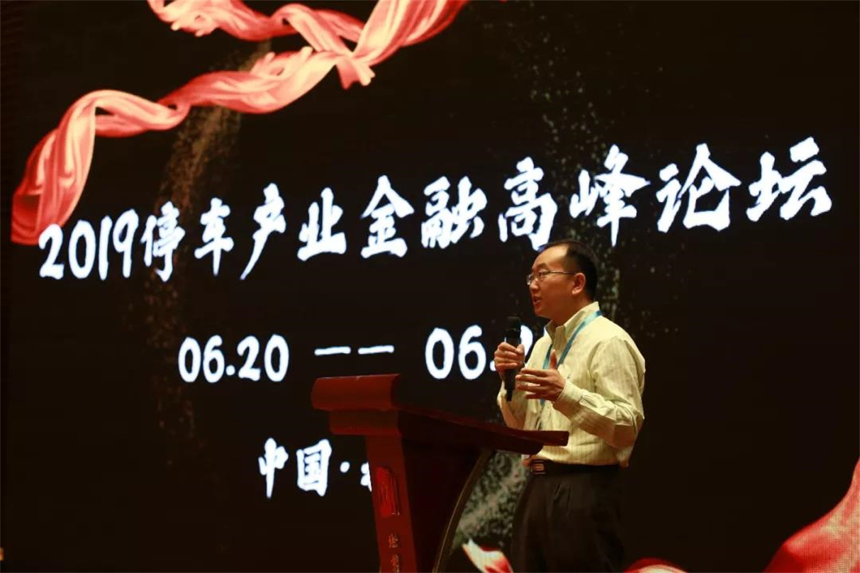 b6fdcd71-f827-40f2-b3a4-c5a26180caeb 002.jpg